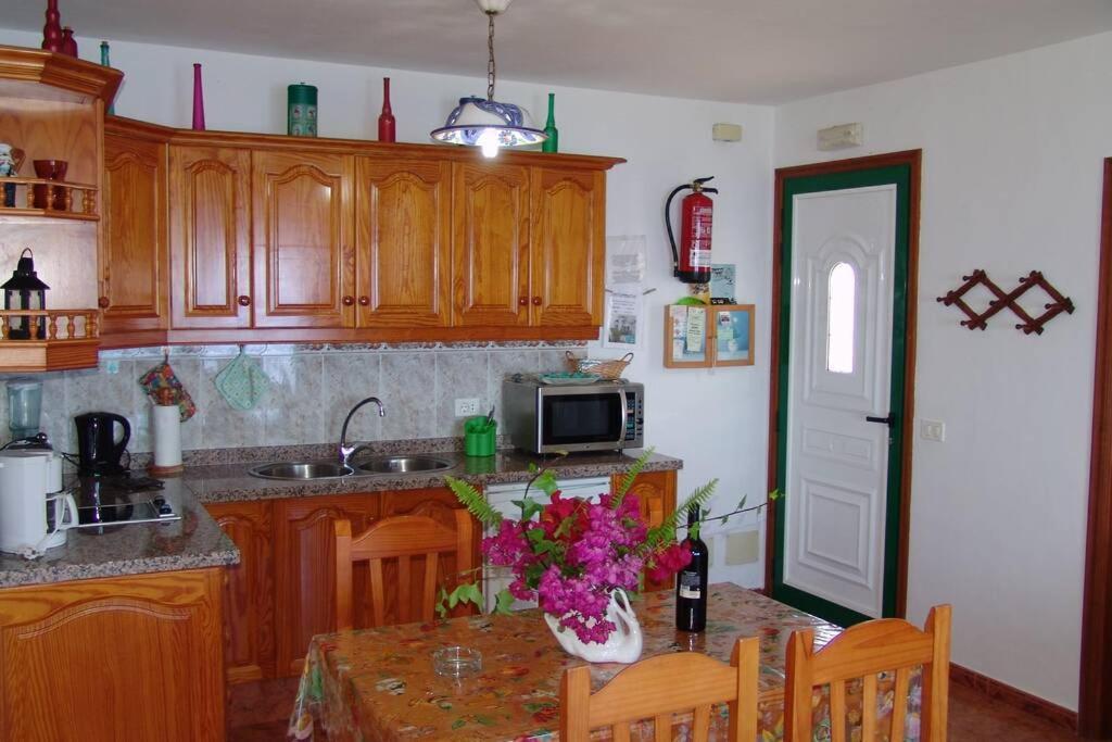 Apartamentos Finca Casa Jardin Tijarafe Bagian luar foto